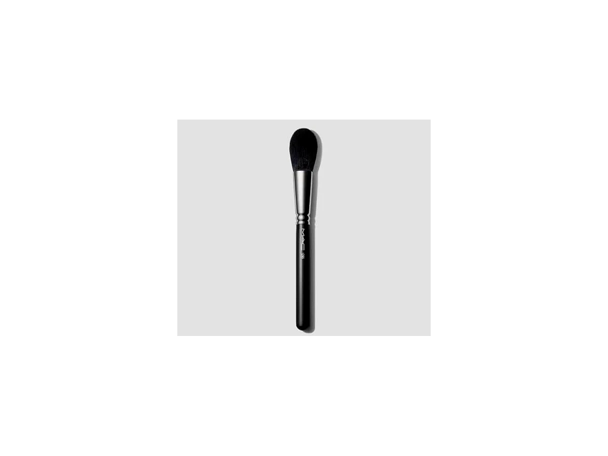 MAC Cosmetics 129S Synthetic Powder/Blush Brush